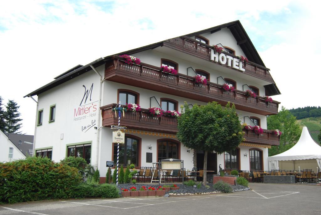 Hotel Zur Moselbrucke Schweich Exteriör bild