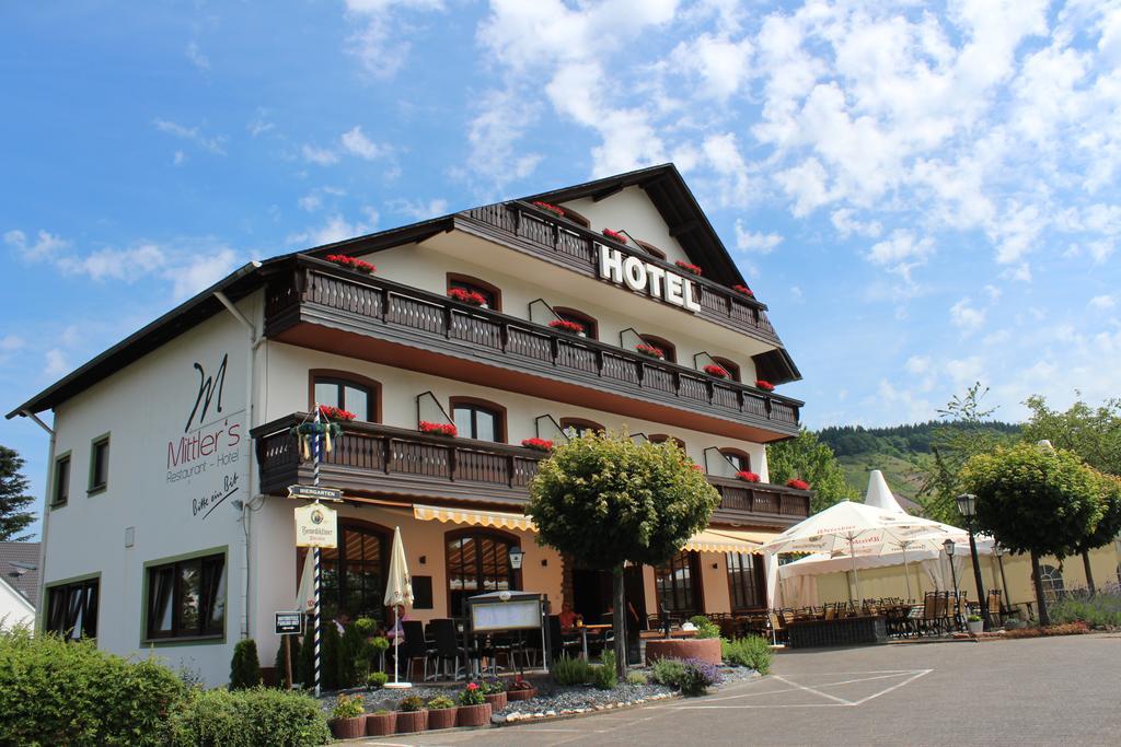 Hotel Zur Moselbrucke Schweich Exteriör bild